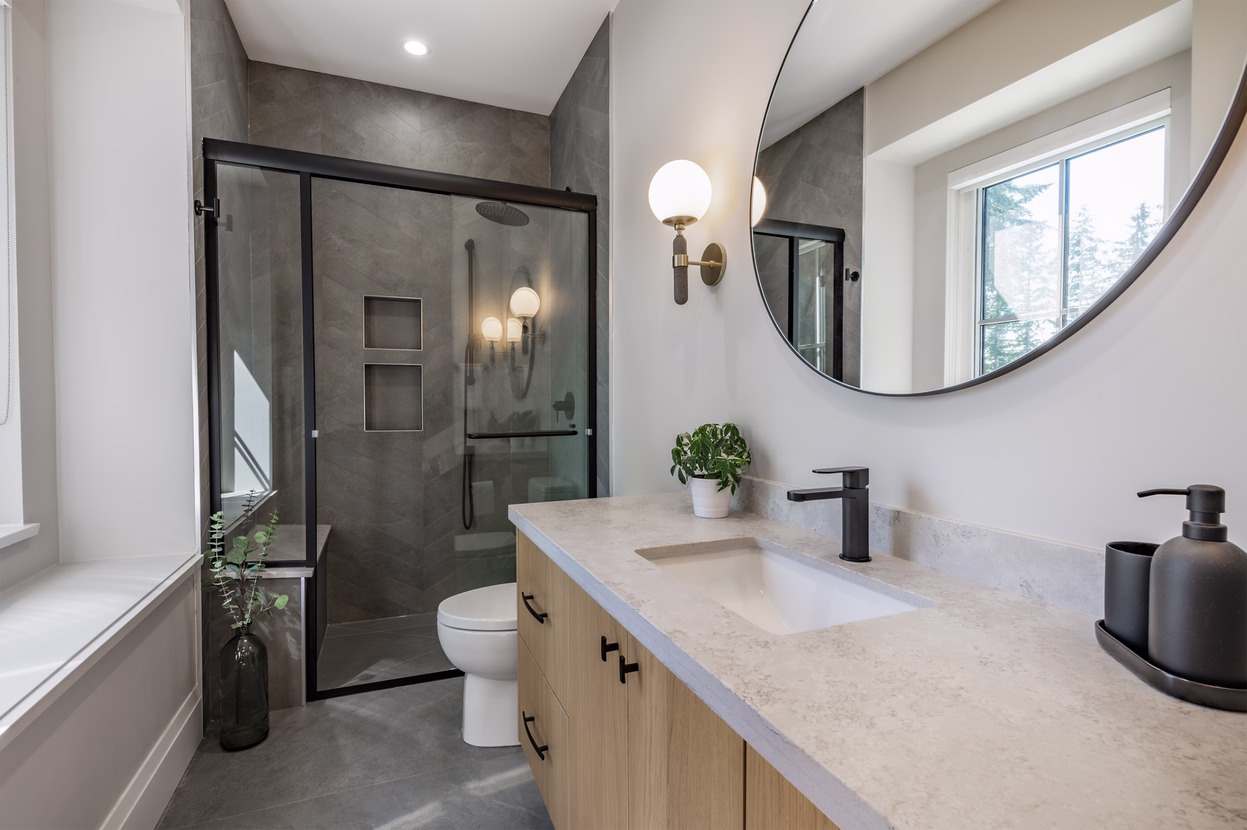 BathroomRemodelCover scaled